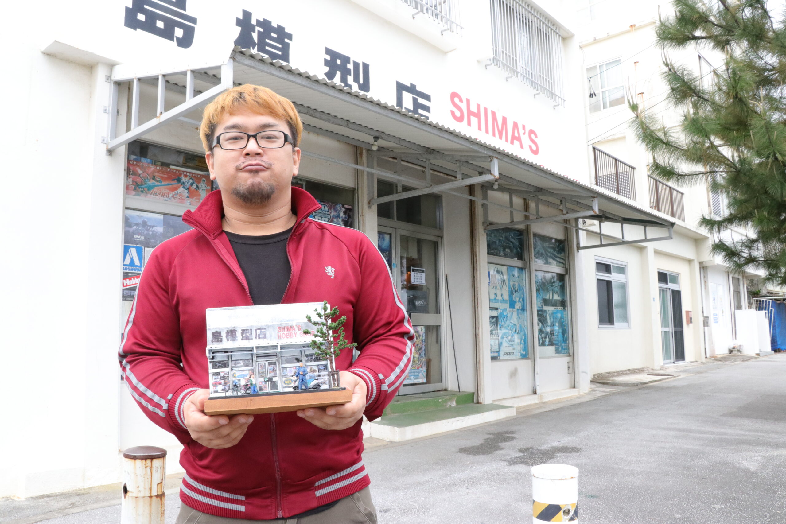 宜野湾の老舗・島模型店の完コピジオラマ登場！常連男性が込めた思い